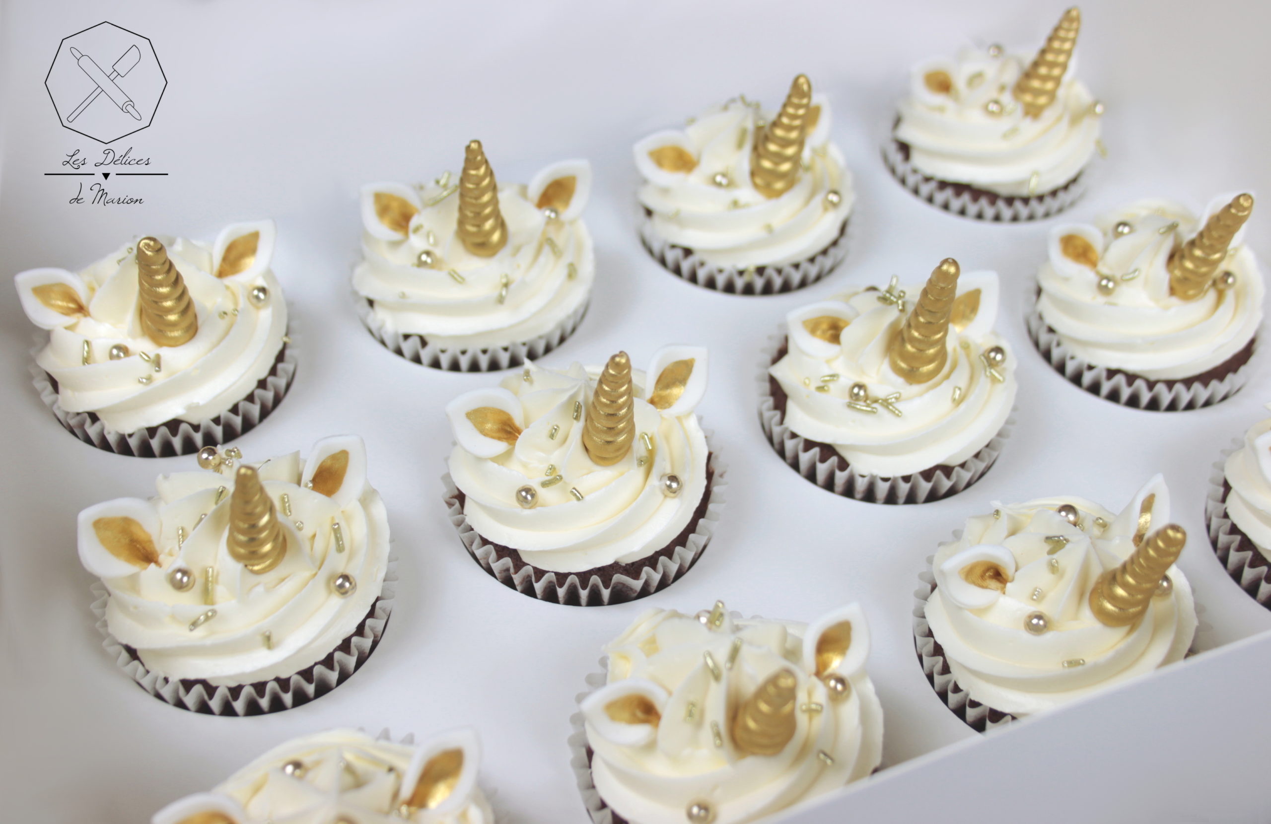 cupcakes_licorne_blanc_or_cake-design_delices-marion