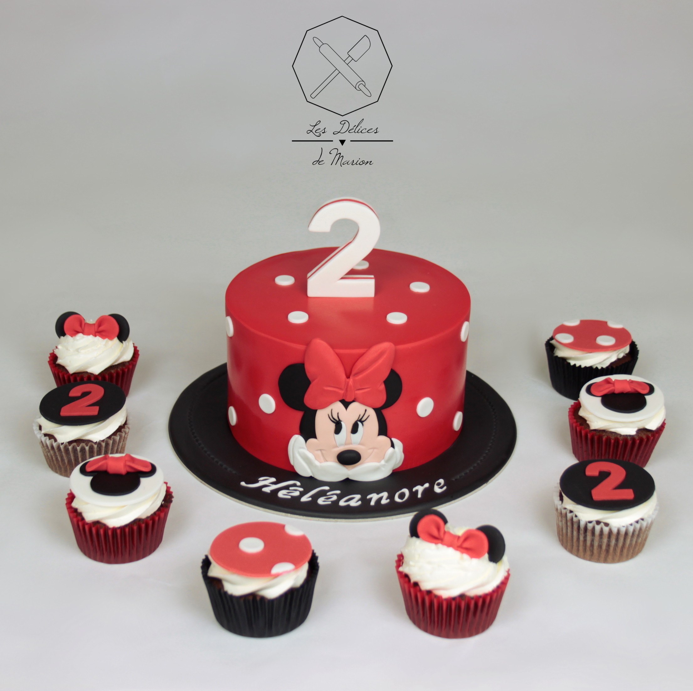 gateau_cupcakes_minnie_rouge_noir_cake-design_delices-marion
