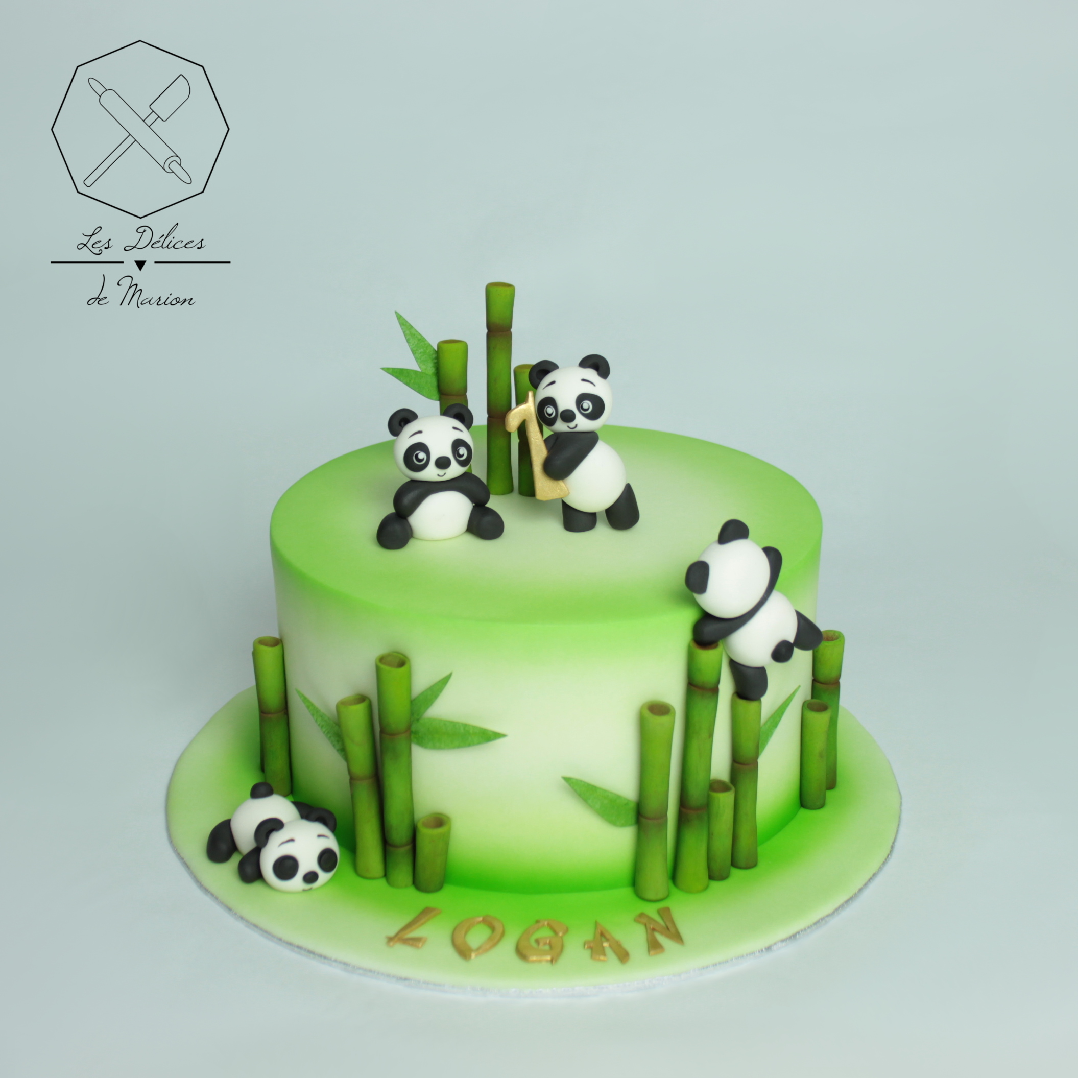 gateau_panda_bambou_vert_or_cake-design_delices-marion